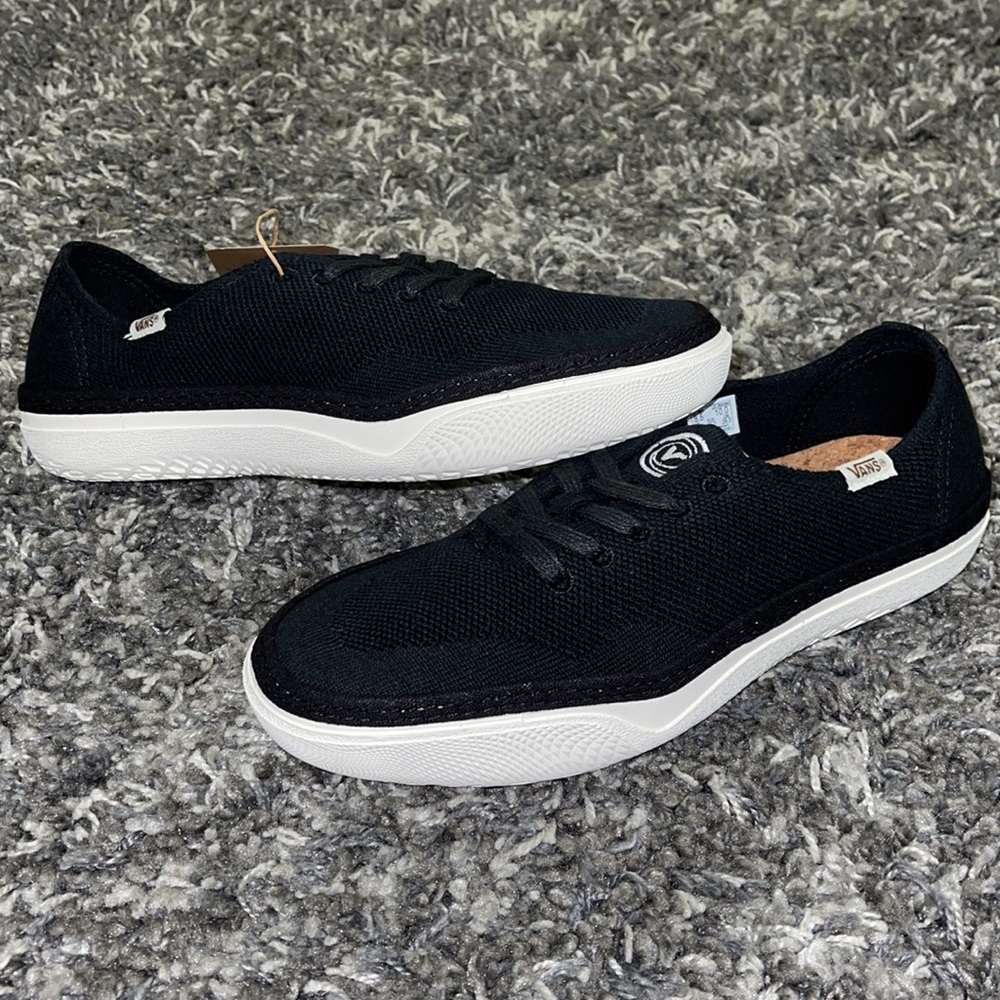 New VANS Circle Vee